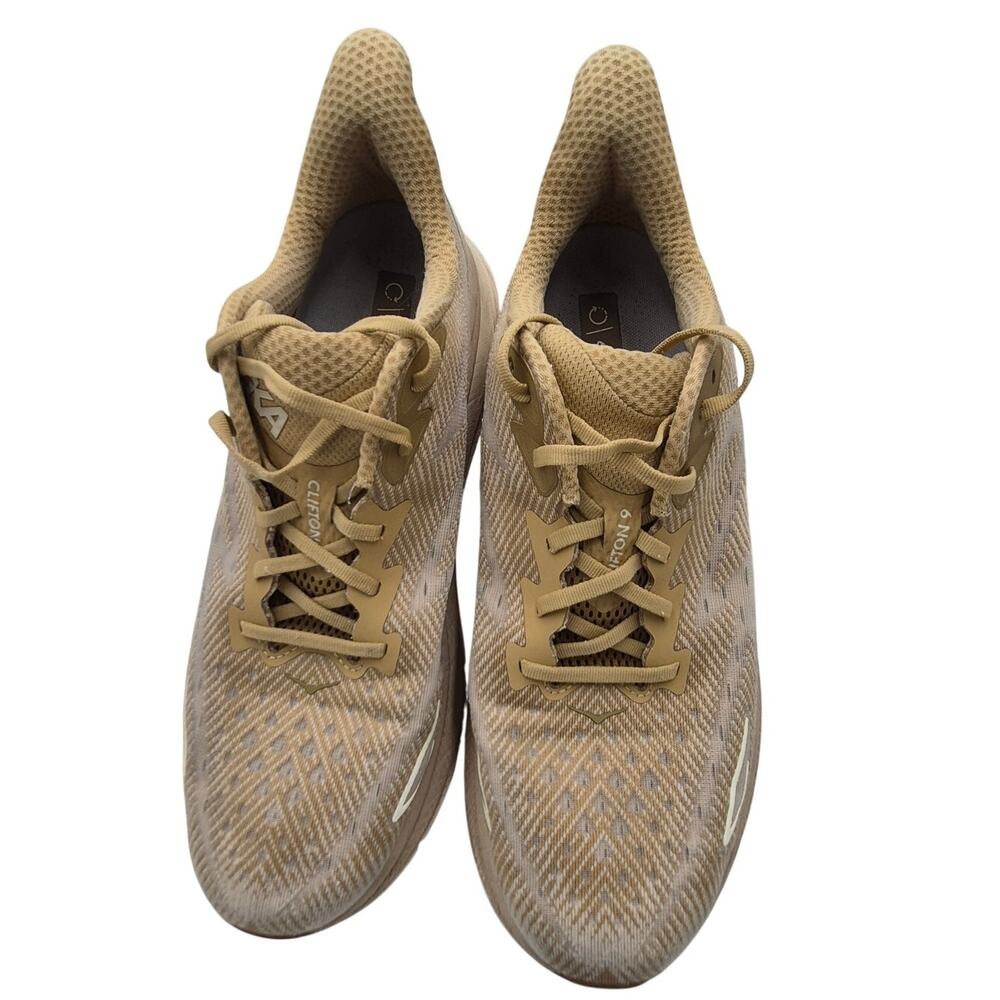 Hoka Clifton 9 running shoes Wheat/Shifting Sand Sneakers Men's size 12D